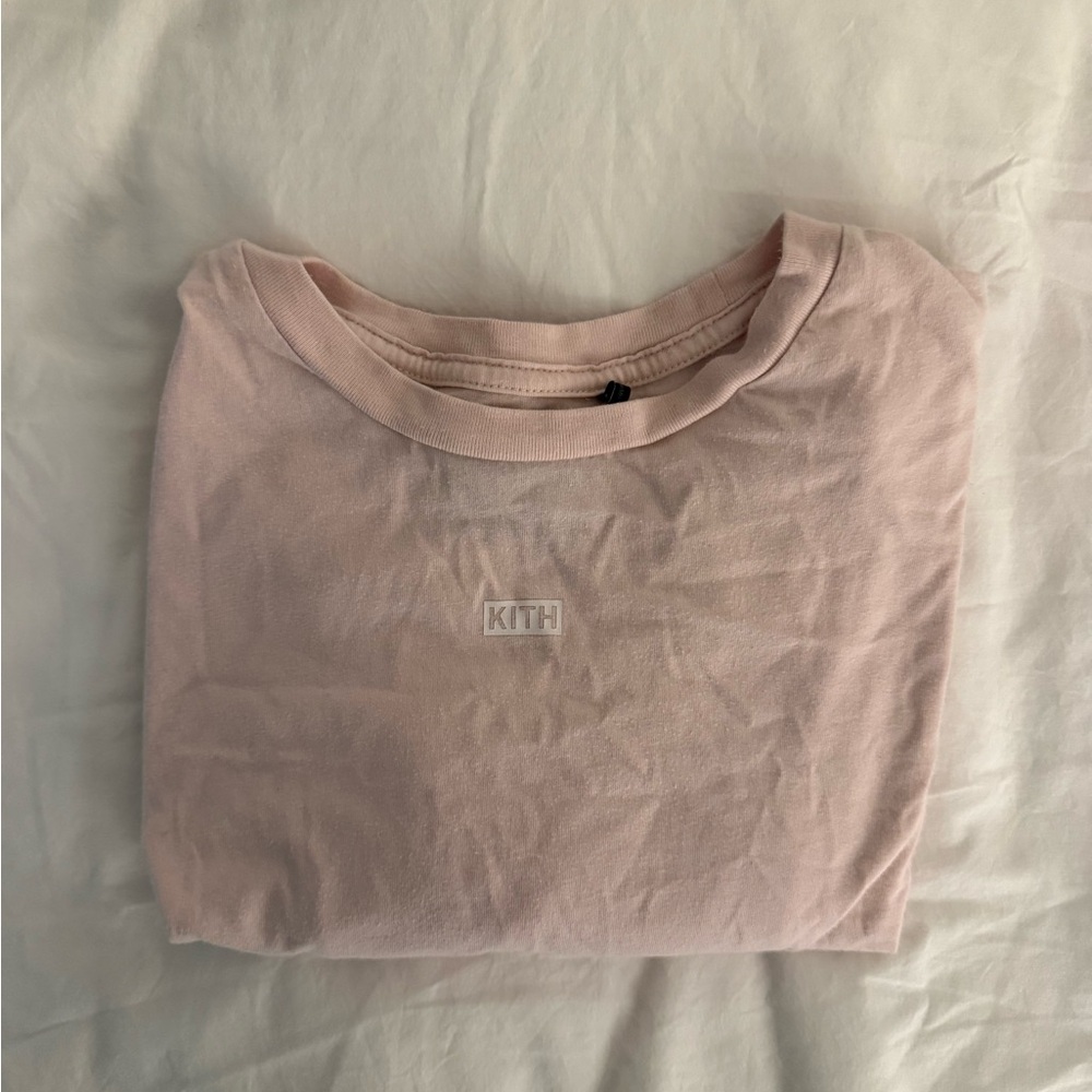 KITH women’s Light Pink Logo Crewneck Shirt